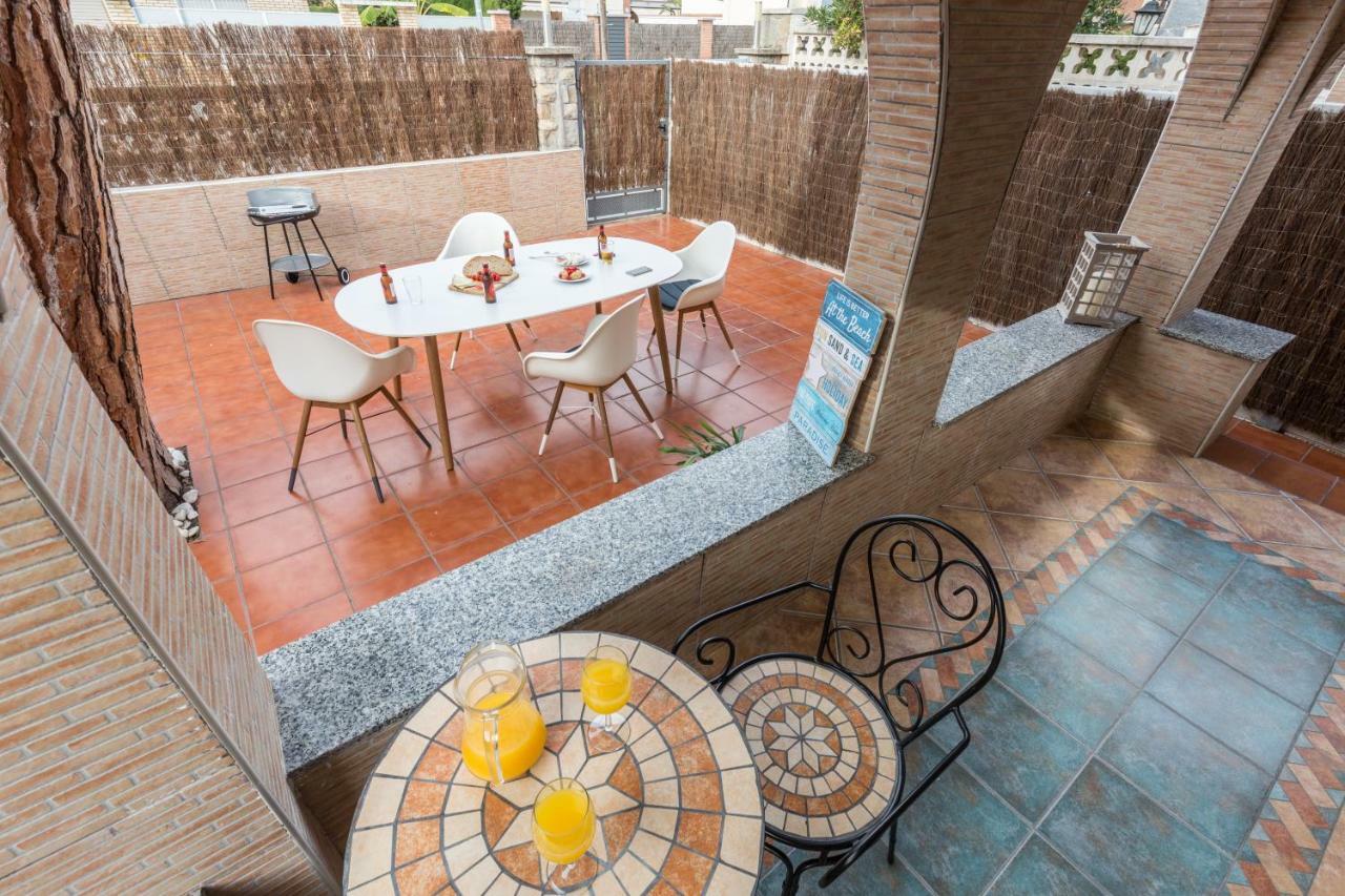 Casa Samara Βίλα Castelldefels Εξωτερικό φωτογραφία
